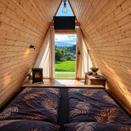 Luxuszelt Szalas Blisko Swieradow Zdroj I Zamek Czocha, Jacuzzi 60zl Pierwsza Doba, Kolejna 30zl